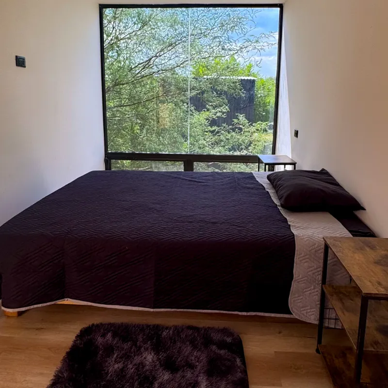 GLAMPING CONTENEDOR "FRESNO"