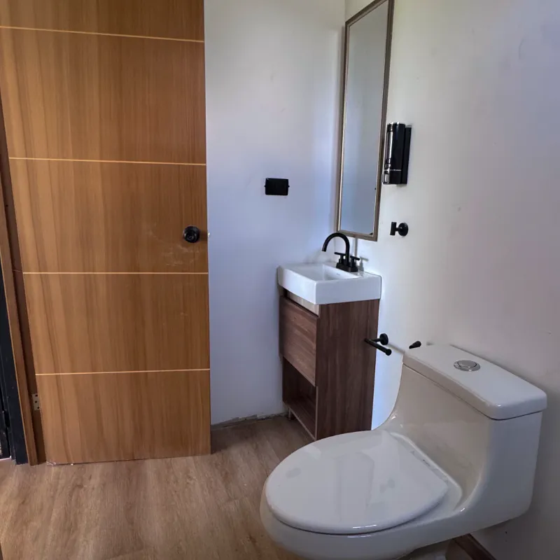 GLAMPING CONTENEDOR "NOGAL"
