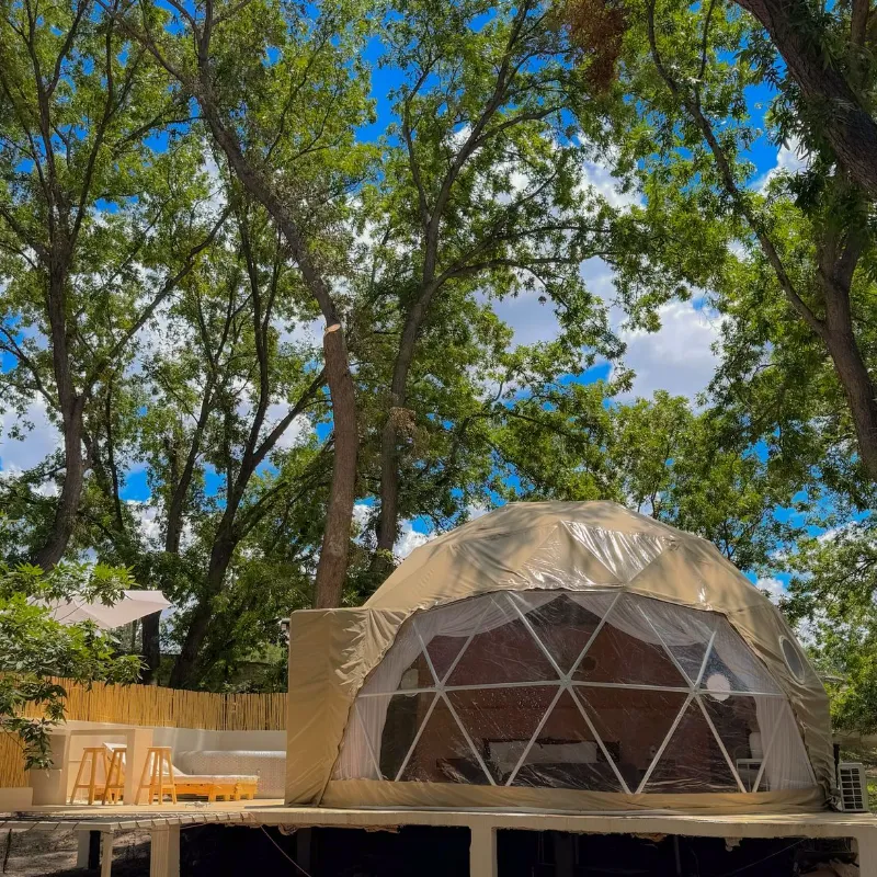 GLAMPING DOMO "BOHO"