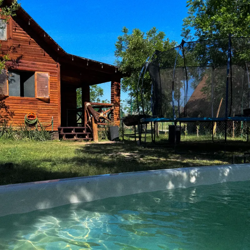 GLAMPING TIPO CABAÑA "HERA”